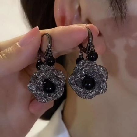 Black Rose Drop Earrings -141